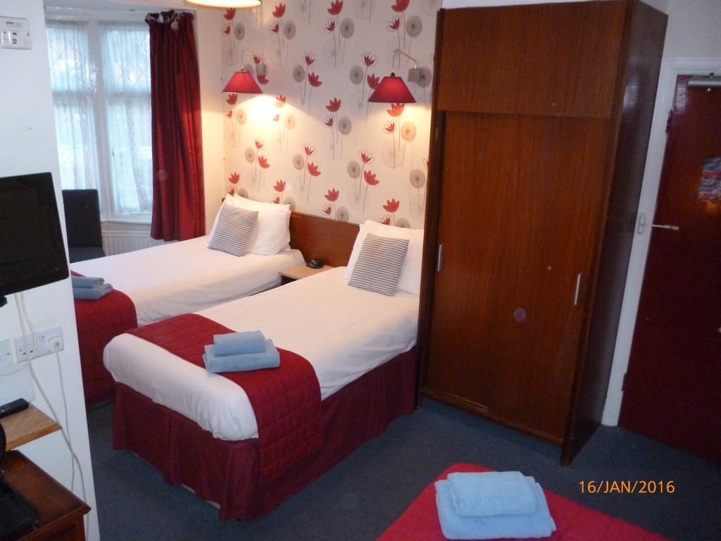 Grange Lodge Hotel - B&B London Room photo